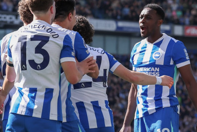 Welbeck decide, e Brighton derrota o Liverpool no Campeonato Inglês