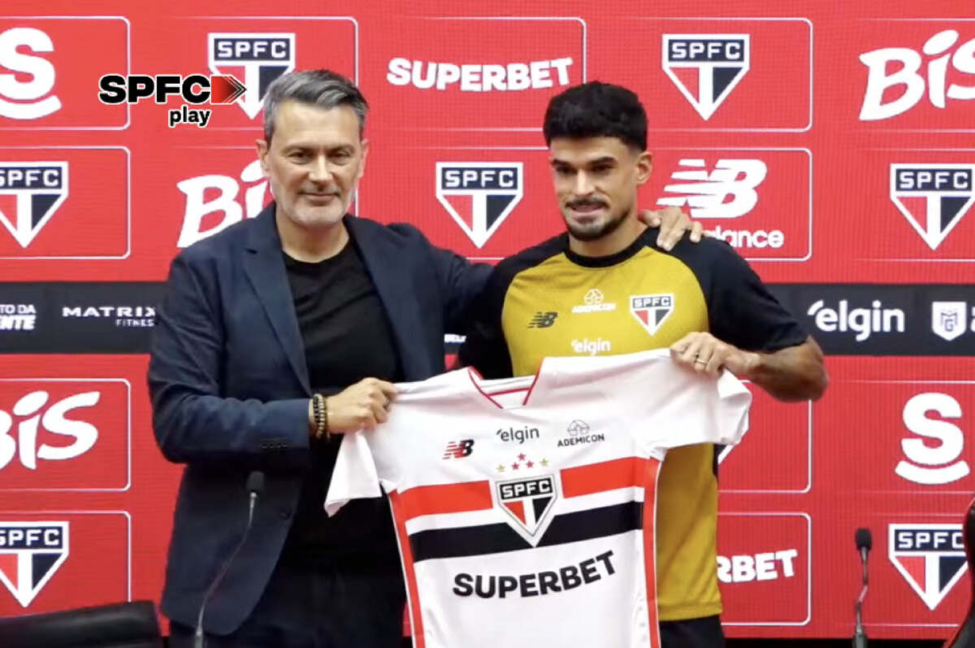 Cauly deve ganhar sequ&ecirc;ncia no S&atilde;o Paulo ap&oacute;s les&atilde;o de Lucas