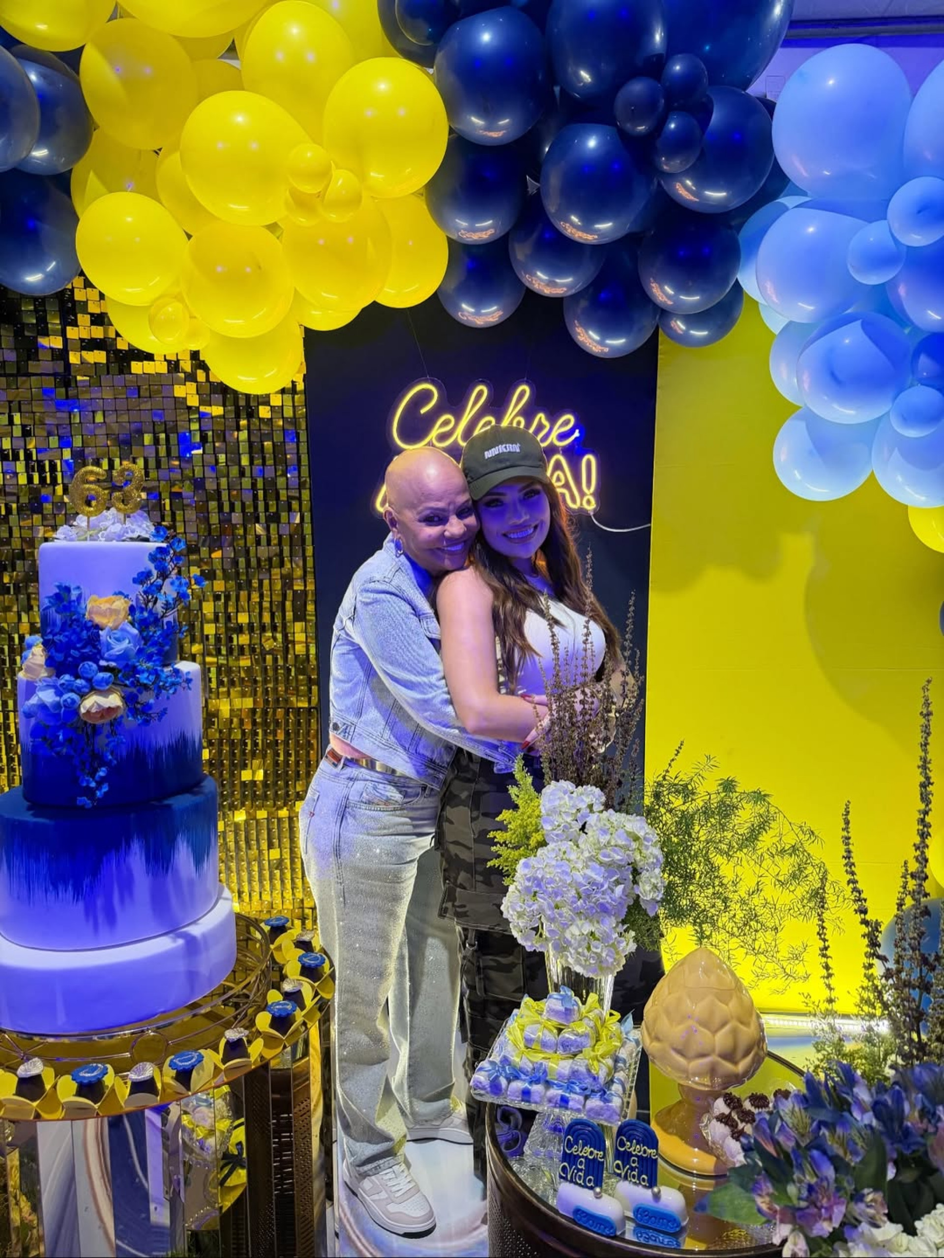 Lara Mara fez uma homenagem nas redes com fotos de diferentes momentos com a avó Deise - Reprodução/Instagram/Lara Mara