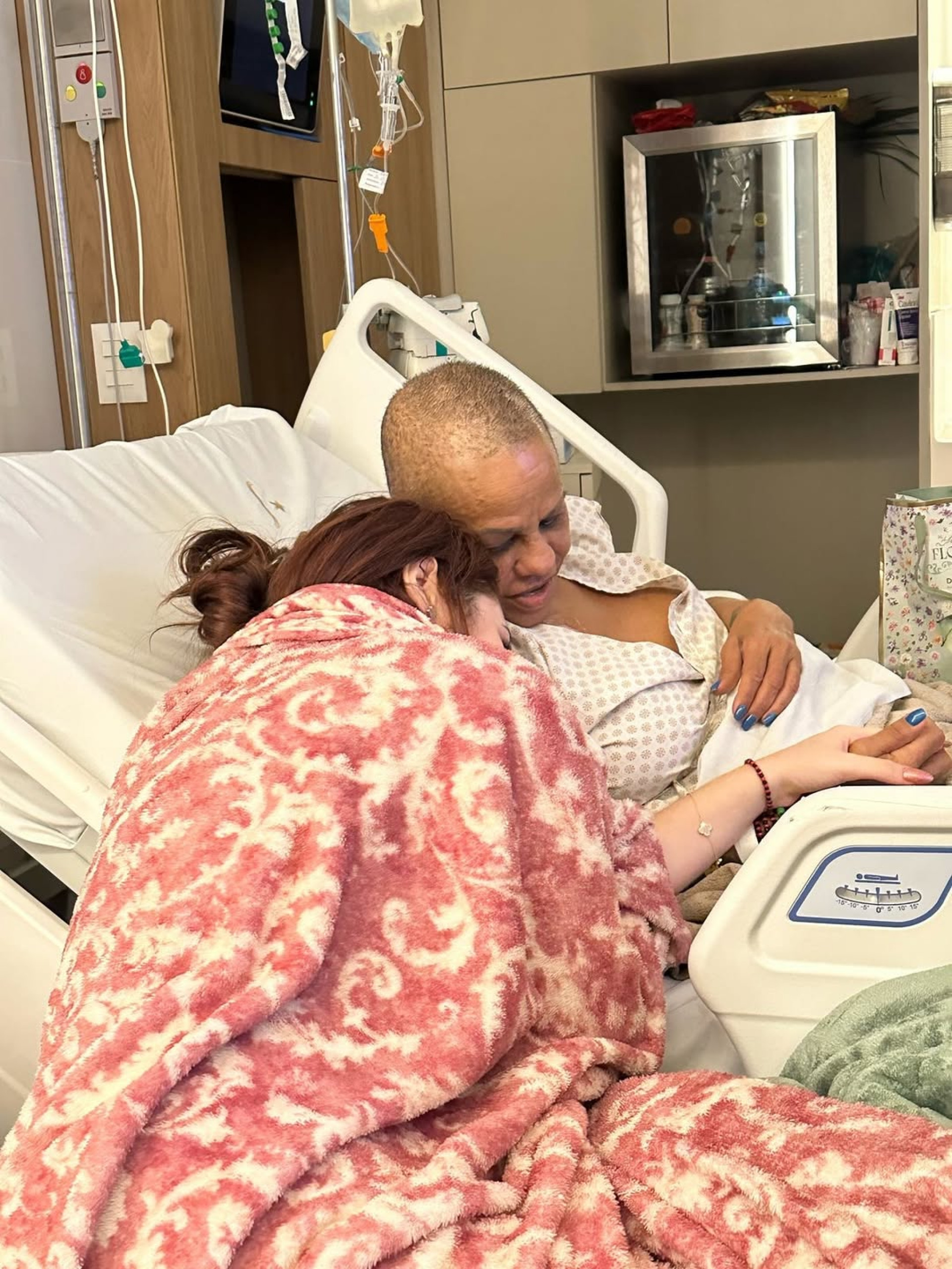 - Reprodução/Instagram/Lara Mara