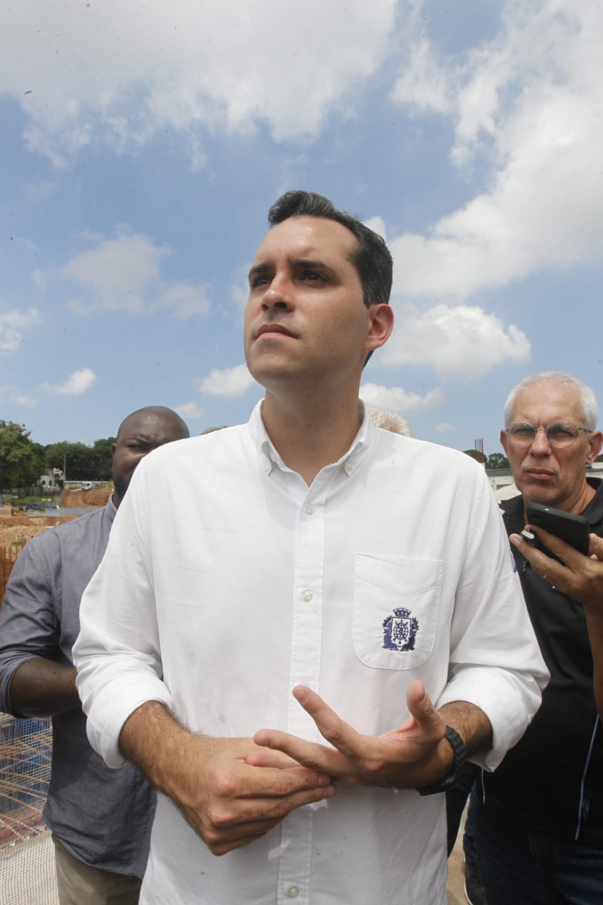 Prefeito Eduardo Cavaliere visita as obras do novo Terminal BRT Bairro Imperial Santa Cruz - Reginaldo Pimenta / Agência O Dia