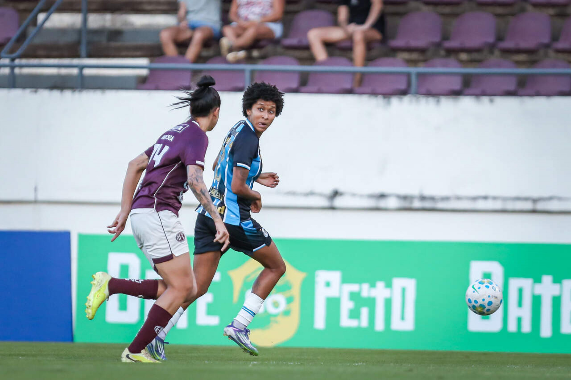 Ferrovi&aacute;ria e Gr&ecirc;mio empatam sem gols em jogo morno pelo Brasileir&atilde;o Feminino