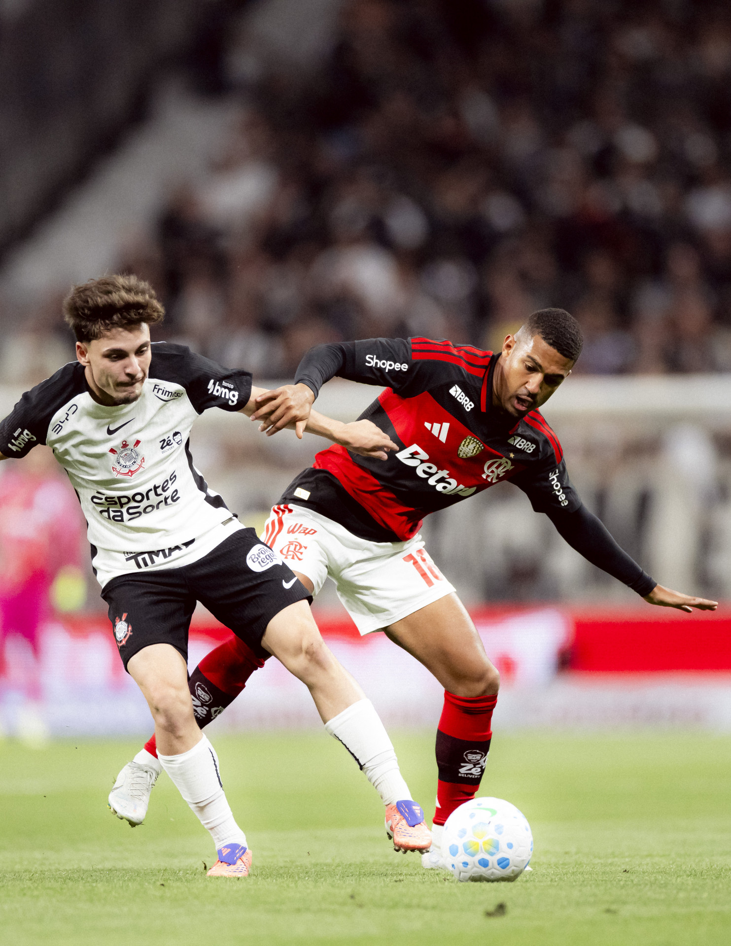 Lance do jogo entre Corinthians e Flamengo - Adriano Fontes/Flamengo