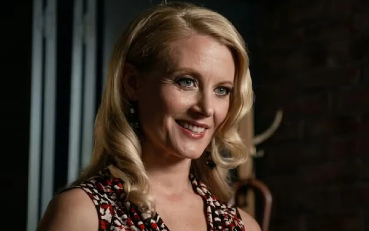 Atriz Carrie Anne Fleming é conhecida por papéis em séries como 'Supernatural' e 'iZombie' - Reprodução/ internet