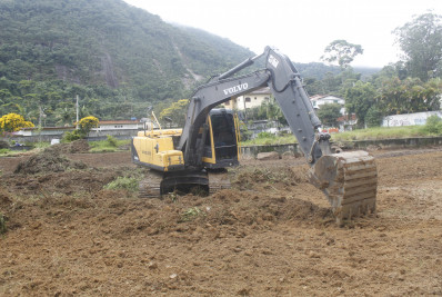 Lago Iacy, na Granja Guarani, começa a ser recuperado