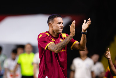 Ex-atacante de Fluminense e Botafogo é demitido de clube da Série B