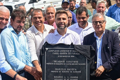 Complexo Industrial Farol-Barra começa a sair do papel com pedra fundamental