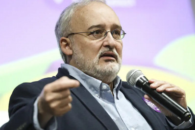 Sessão da CPMI do INSS prevista para esta segunda-feira é cancelada