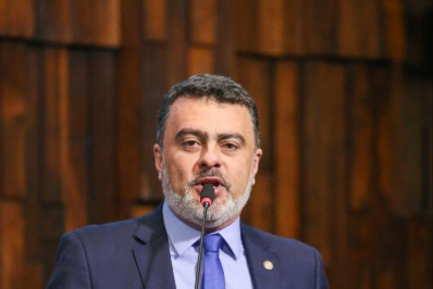 Projetos estabelecem critérios para cortes de energia e serviços contínuos a pacientes com ELA 