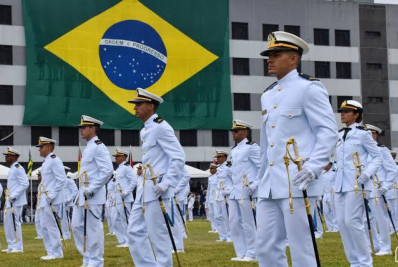 Marinha abre 1.680 vagas para fuzileiros navais em todo o país