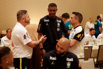 Rayan celebra convocação e cita Vasco: 'Muito impactante nessa trajetória'