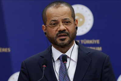 Ministros das Relações Exteriores do Irã e de Omã discutem situação no Estreito de Ormuz