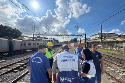 SuperVia é autuada após explosão e princípio de incêndio em trem na Zona Norte