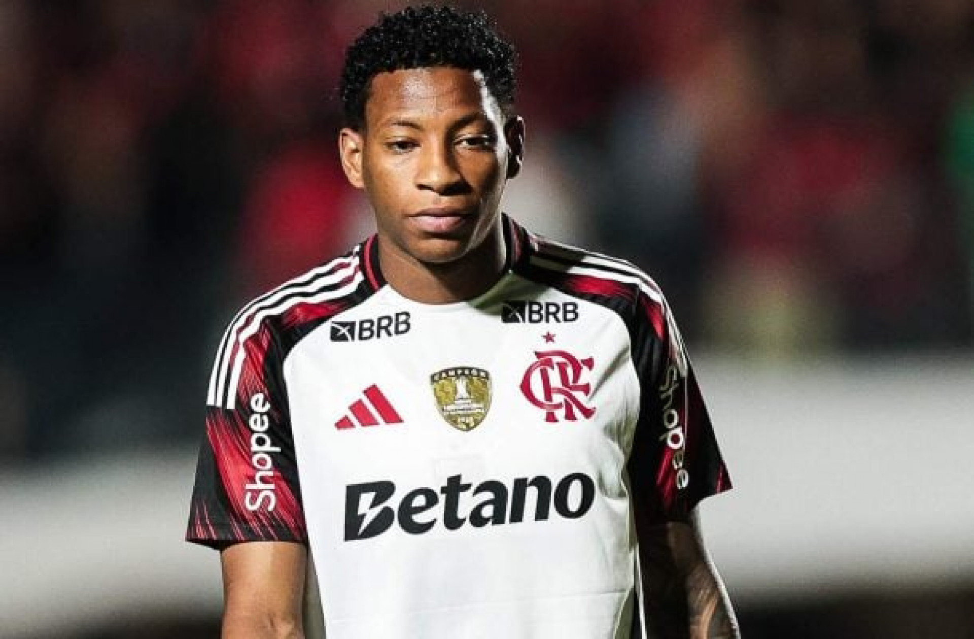 Status, corte e bastidor: Gonzalo Plata reage nas redes ap&oacute;s rumores no Flamengo