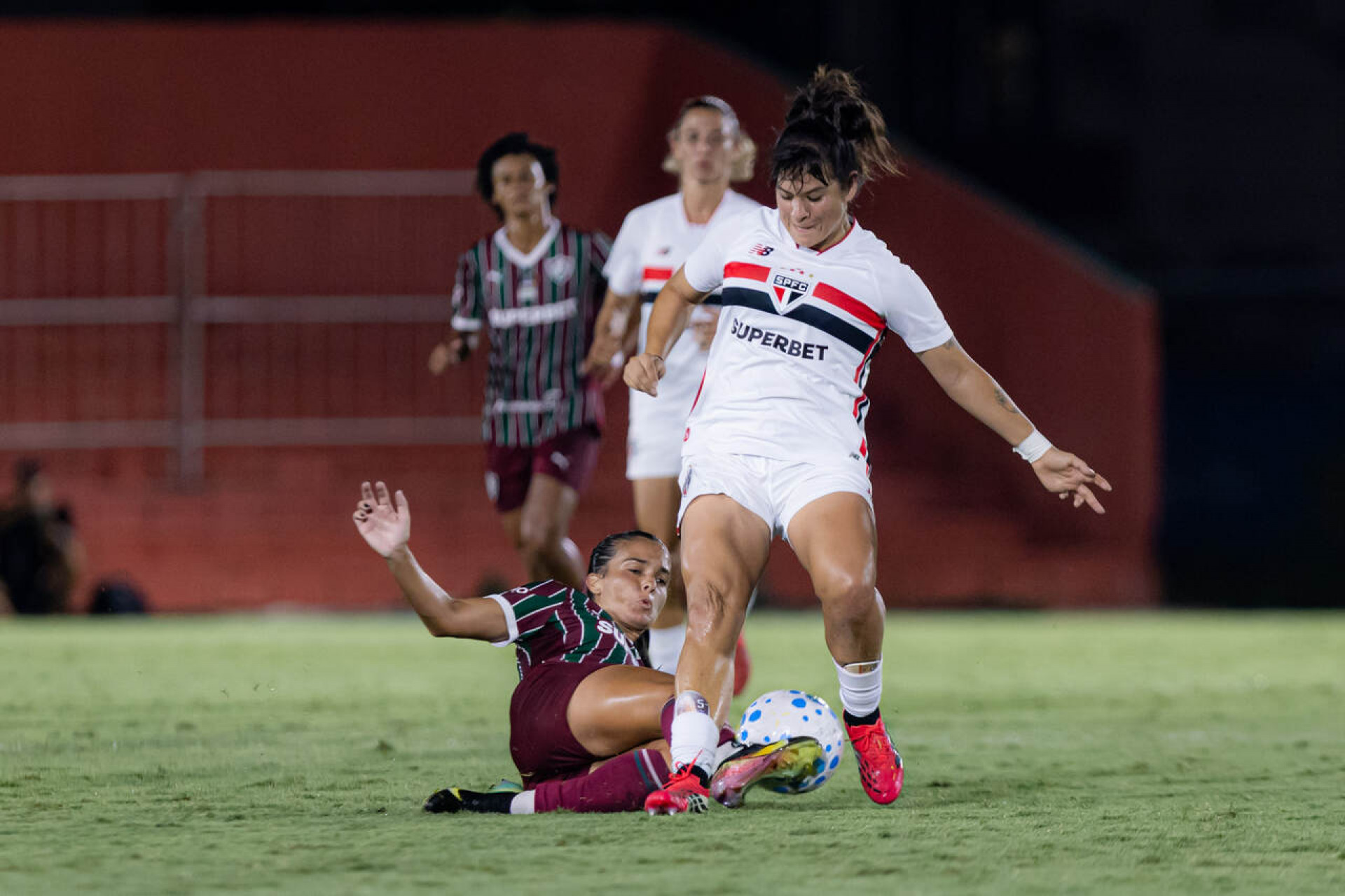 Fluminense e S&atilde;o Paulo empatam pelo Brasileir&atilde;o Feminino