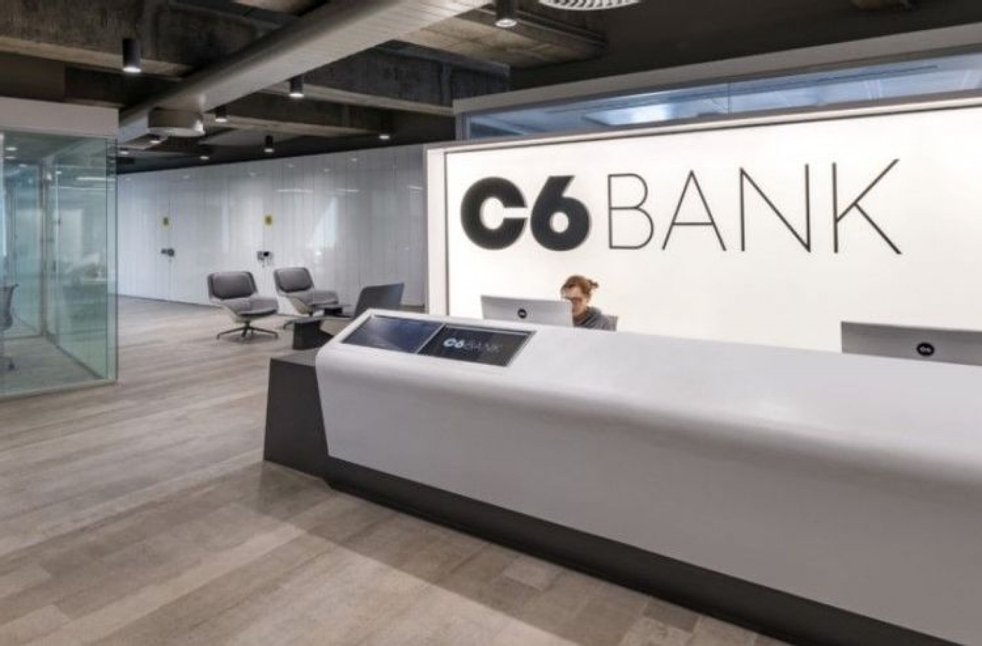 C6 obtém na Justiça decisão favorável para voltar a operar consignado do INSS