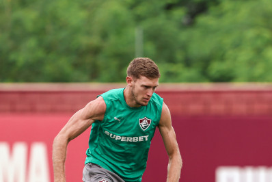 Atacante do Fluminense, Castillo também marcou na estreia como titular pelo Lanús
