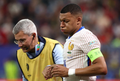 Mbappé reclama de especulações e diz estar pronto para enfrentar o Brasil: 'Meu joelho está bem'