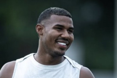 Destaque com Renato Gaúcho, Cuiabano pode levar Vasco a fazer esforço orçamentário por compra