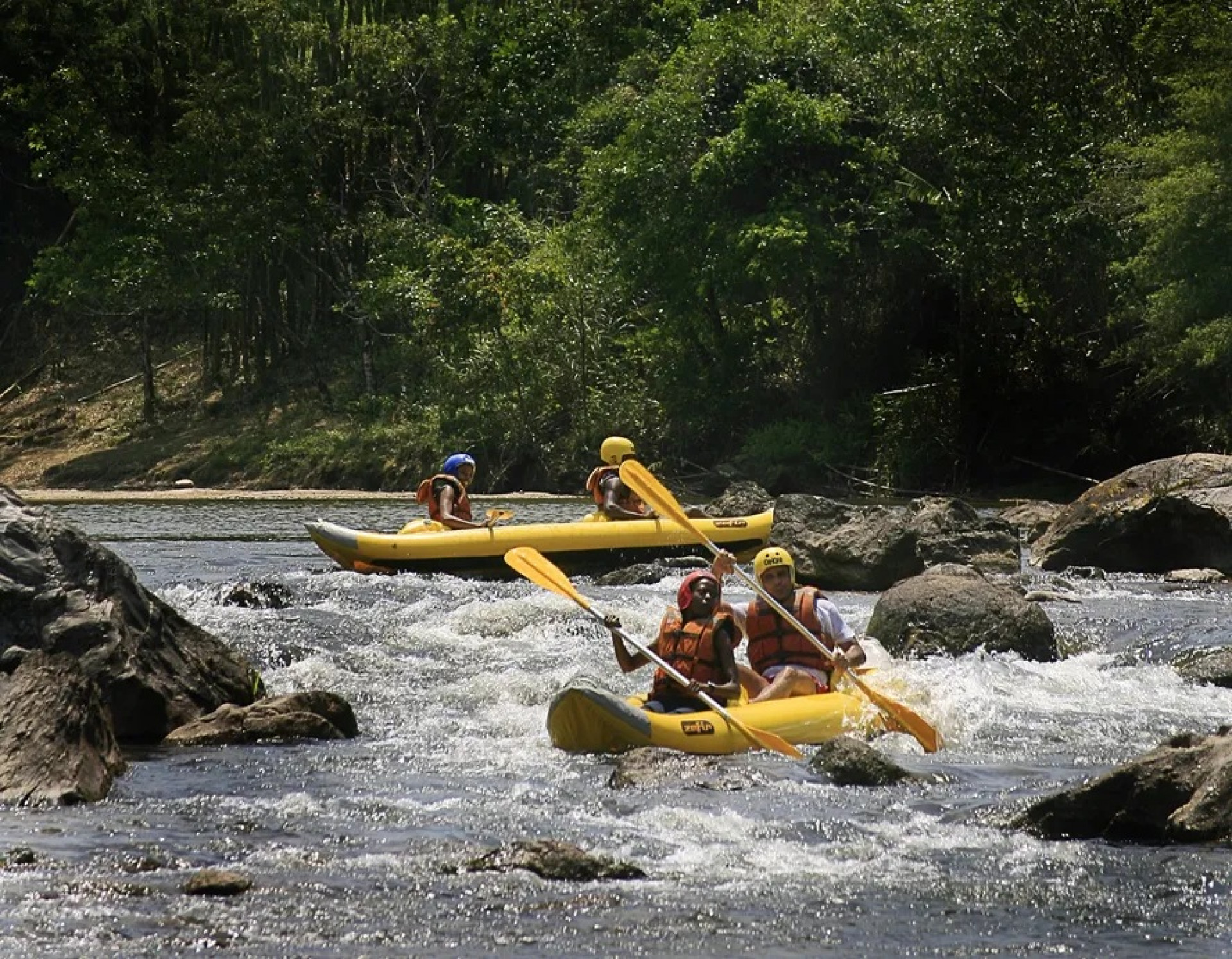 Casimiro de Abreu vira palco da canoagem e recebe etapa nacional no Rio Macaé