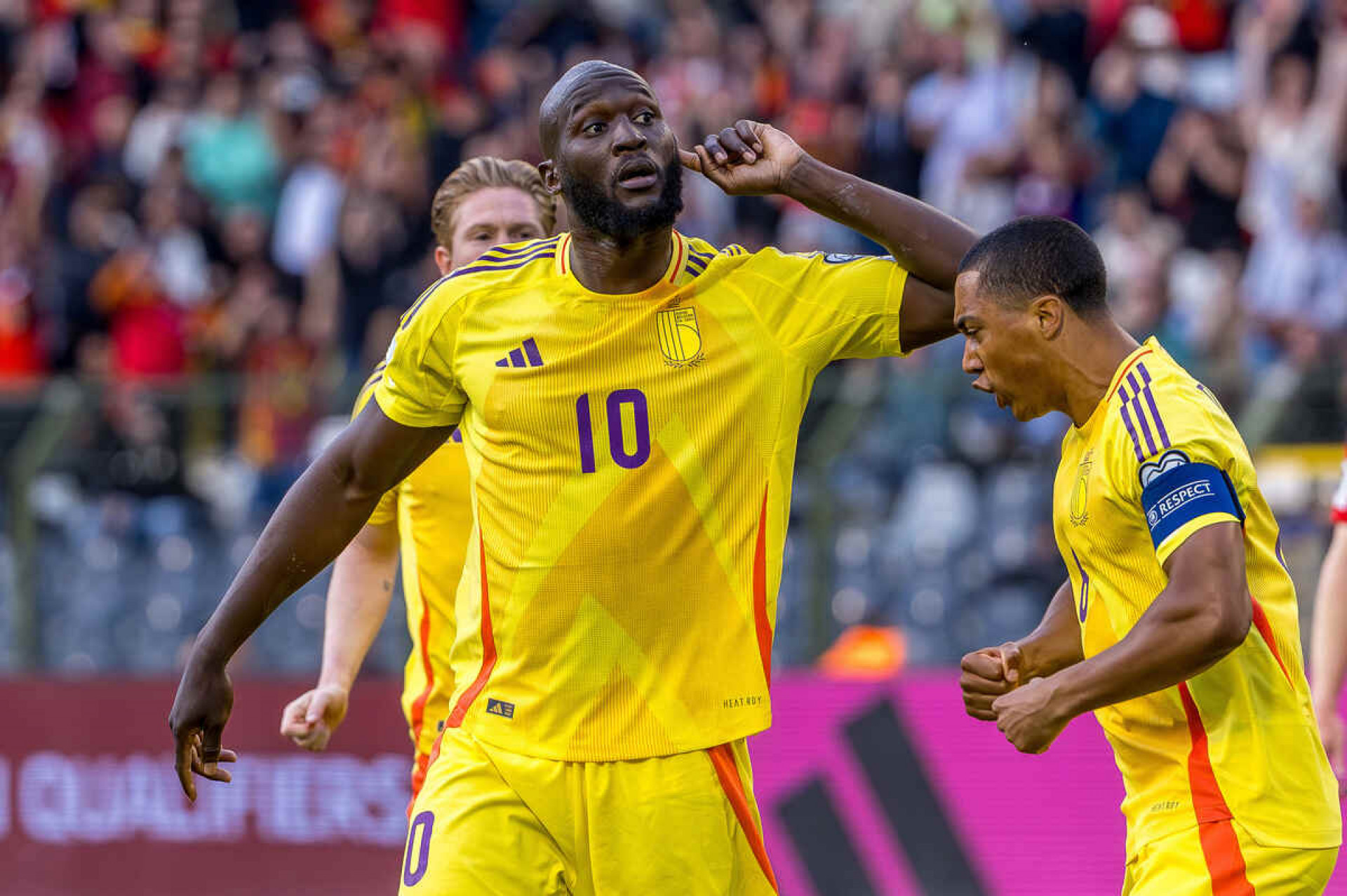 BRUSSELS, BELGIUM - JUNE 09: Romelu Lukaku of Belgium celebrates scoring his team's first goal from the penalty spot during the FIFA 2026 Qualifier between Belgium and Wales at King Baudouin Stadium on June 09, 2025 in Brussels, Belgium. (Photo by Omar Havana/Getty Images)