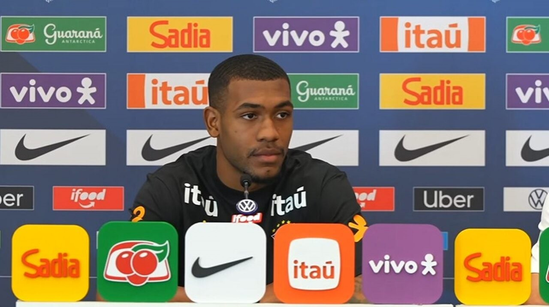 Rayan: “Ansioso para trabalhar com jogadores que via pela televis&atilde;o”