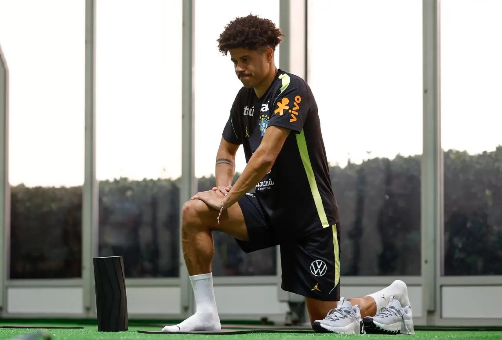 Gabriel Sara em atividade da sele&ccedil;&atilde;o brasileira - Rafael Ribeiro/CBF