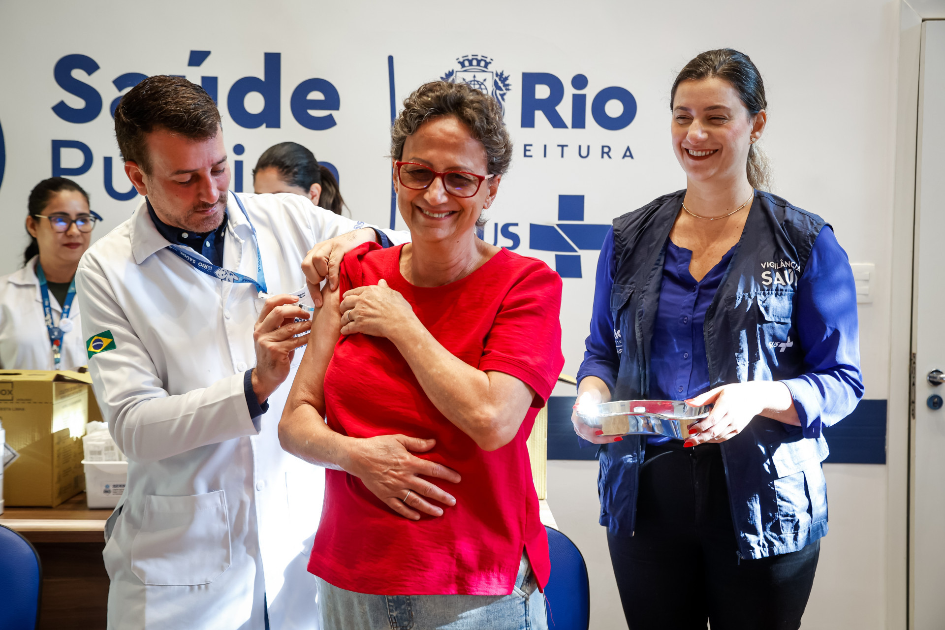 Idosos, crianças e todas as pessoas acima de 6 meses de idade podem receber a dose nos Super Centros de Vacinação - Edu Kapps / Secretaria Municipal de Saúde