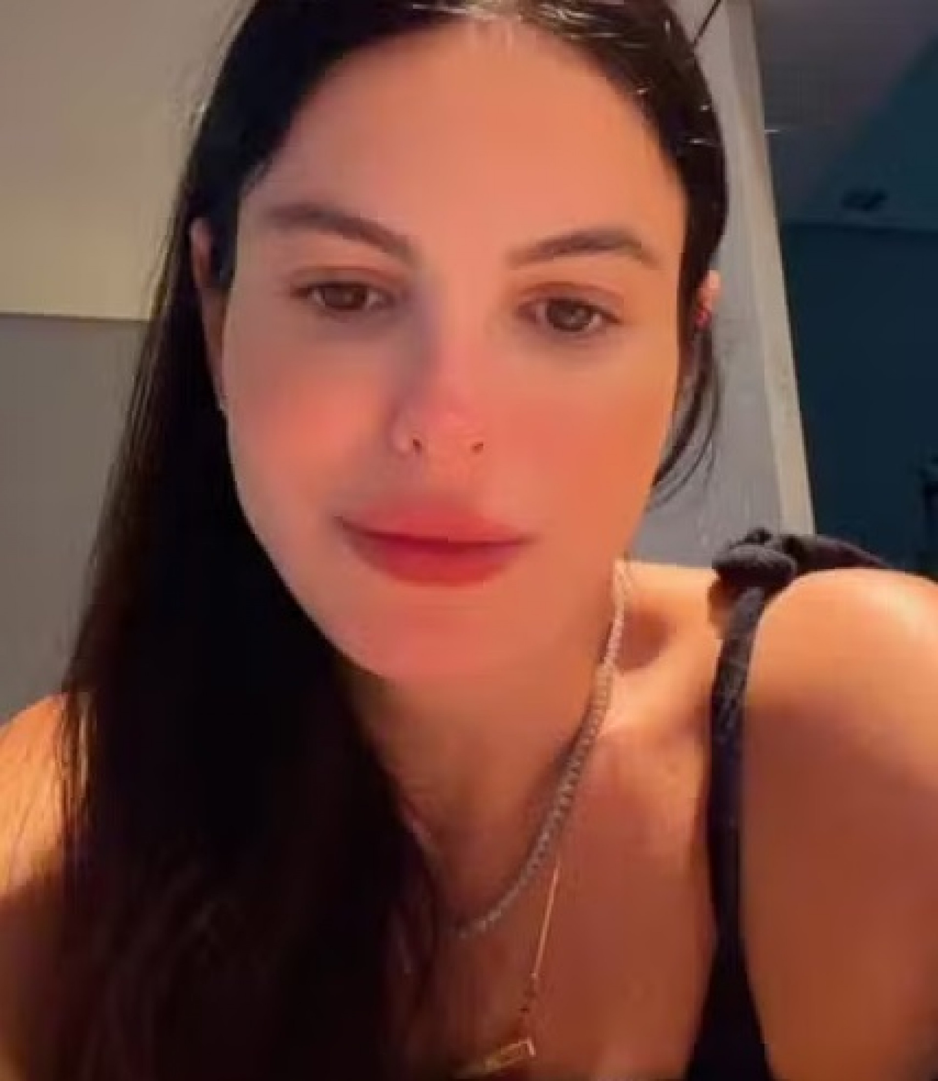 Sthefany Brito fala sobre maternidade e dá resposta sincera a seguidores