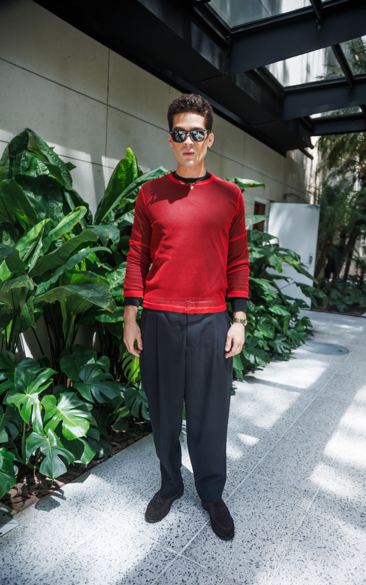 João Guilherme surge sem barba