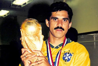 Tetracampeão projeta amistoso contra França e mantém confiança na Seleção