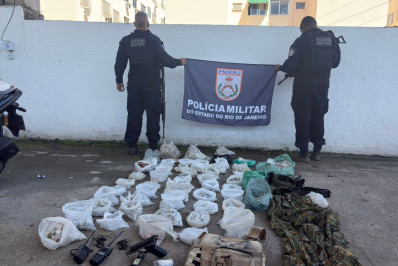 Confronto entre policiais e criminosos termina com cinco presos, em São Gonçalo