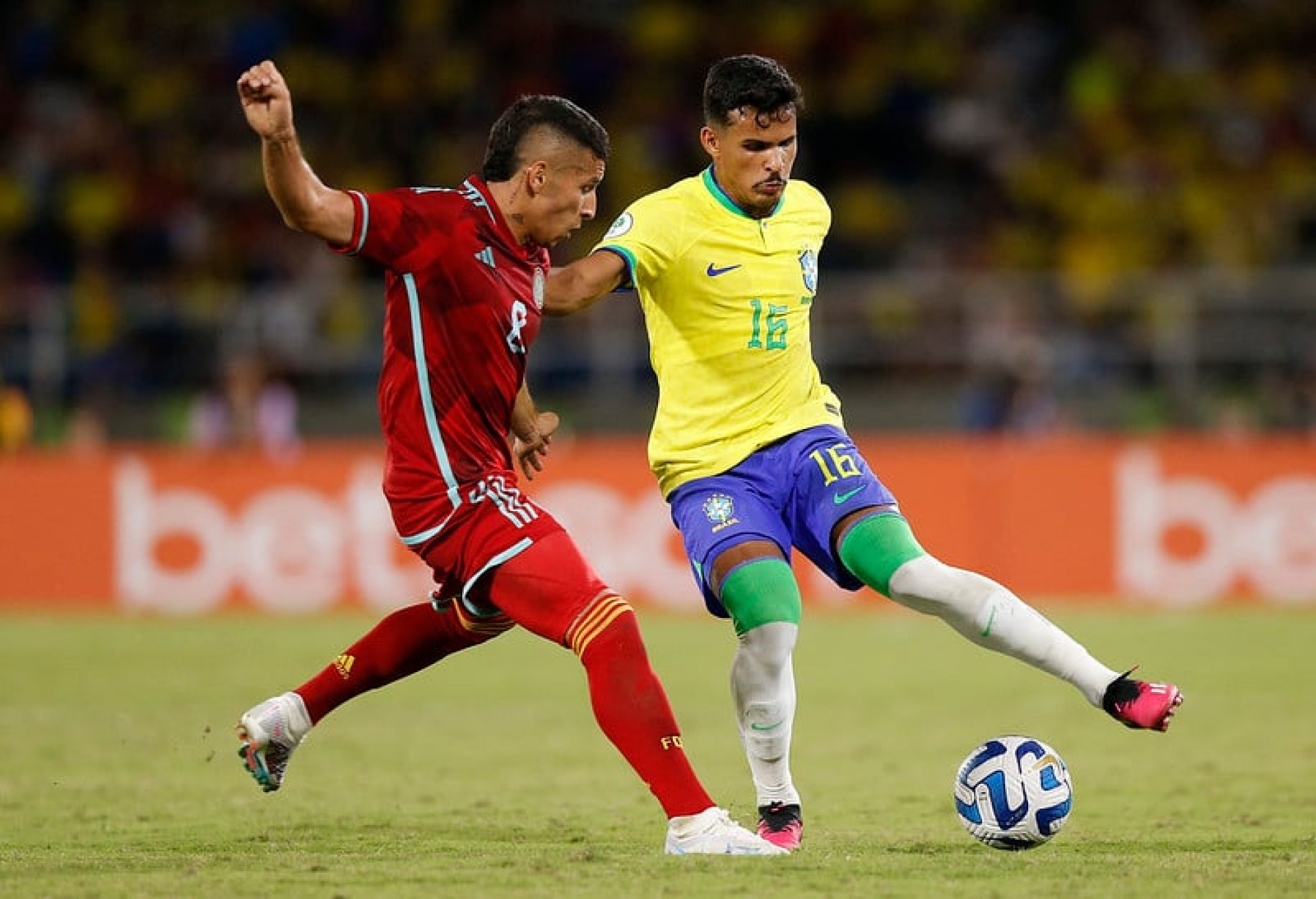 Kaiki Bruno atrai olhares do Betis e vive momento de valoriza&ccedil;&atilde;o no Cruzeiro