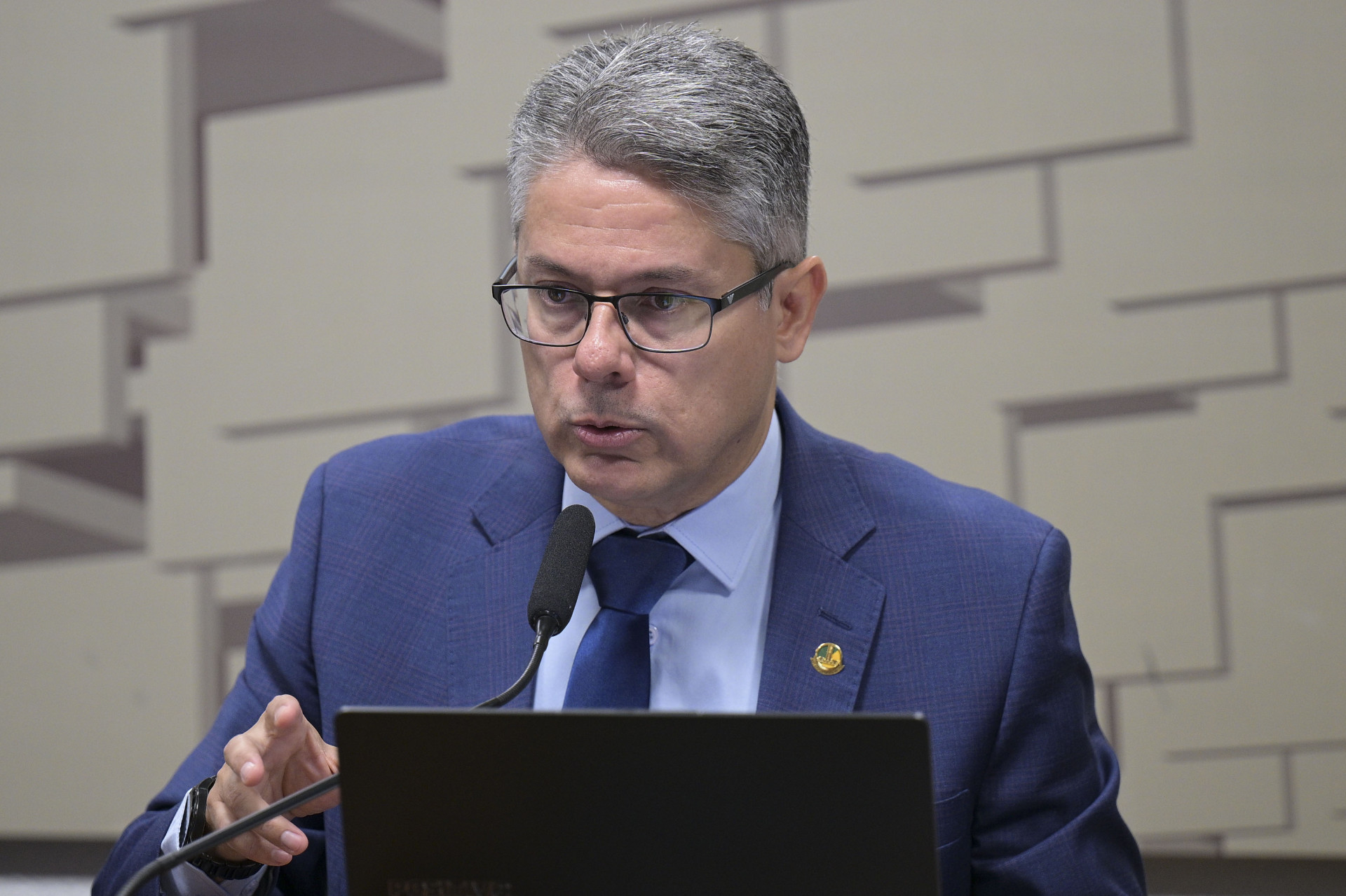 CPI do Crime Organizado vota convocações de Ibaneis e Claudio Castro