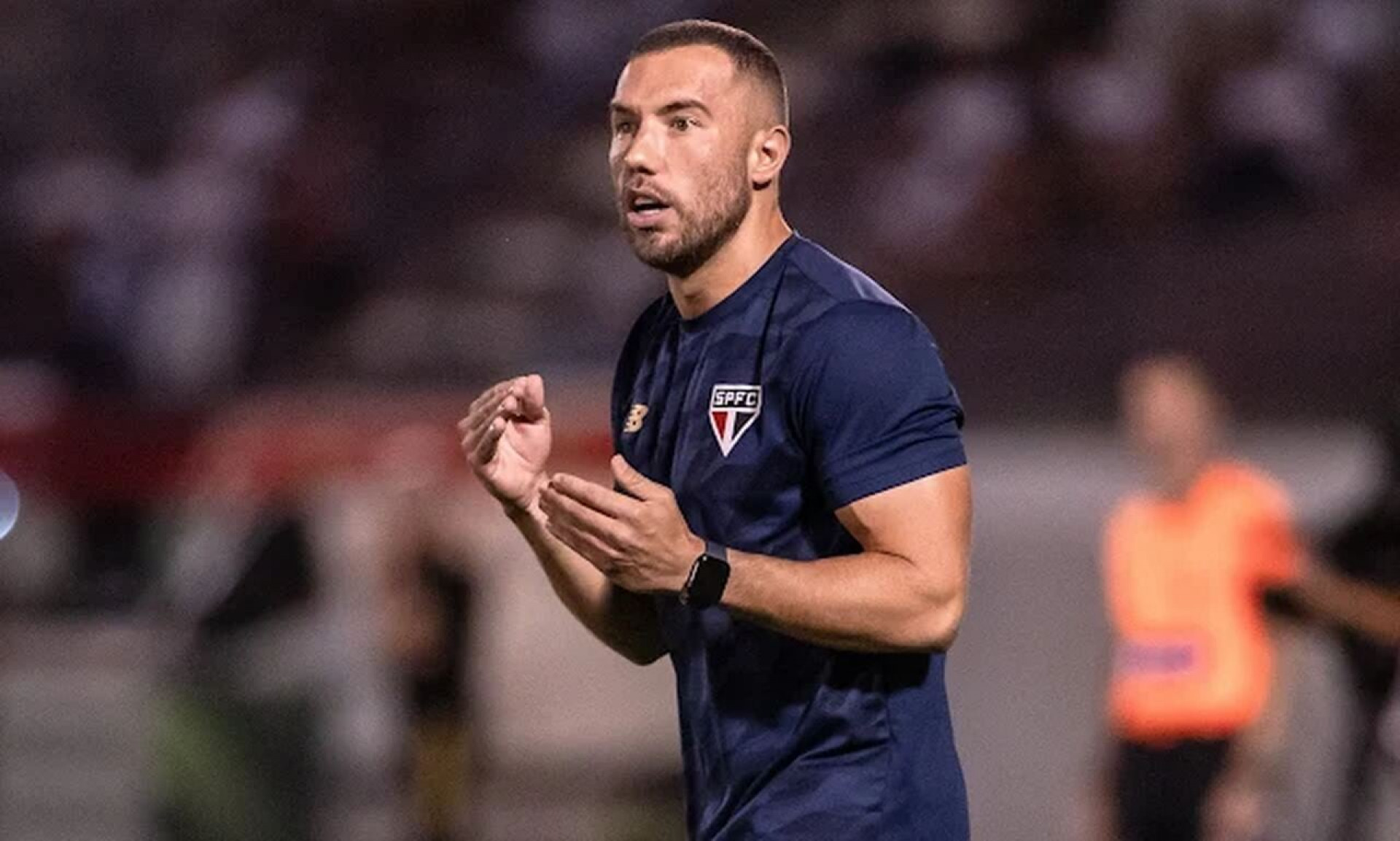 S&atilde;o Paulo anuncia a sa&iacute;da de Allan Barcellos, do Sub-20