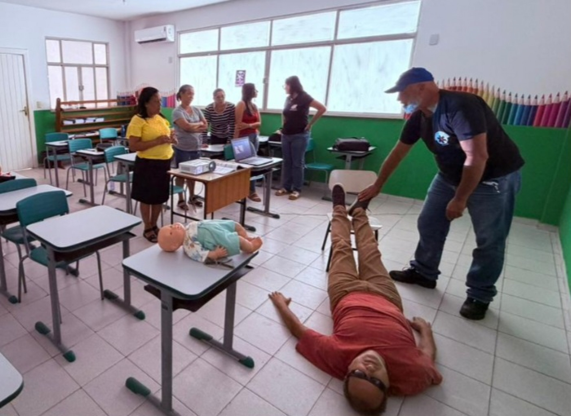 Primeiros socorros em escolas da rede municipal passam a ser assegurados