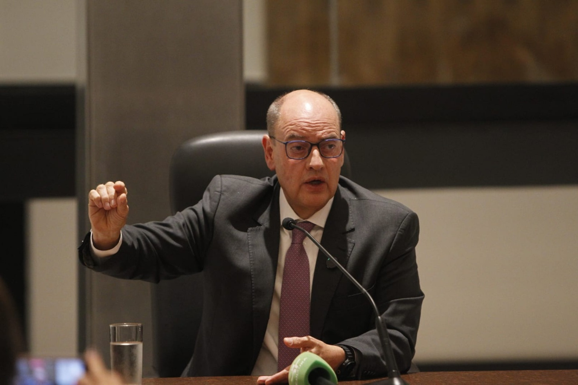 Desembargador Ricardo Couto, em sua primeira coletiva como governador temporário do Rio de Janeiro - Reginaldo Pimenta/Agência O Dia