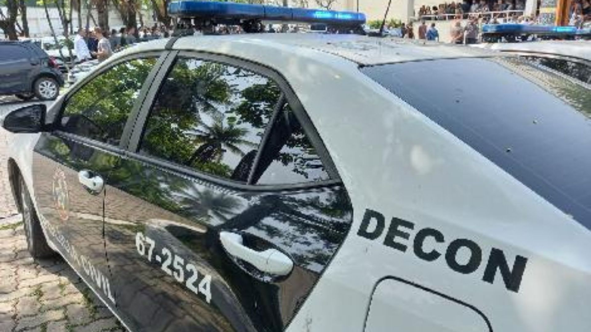 Dona de fábrica de salgados em Realengo é presa por usar produtos vencidos