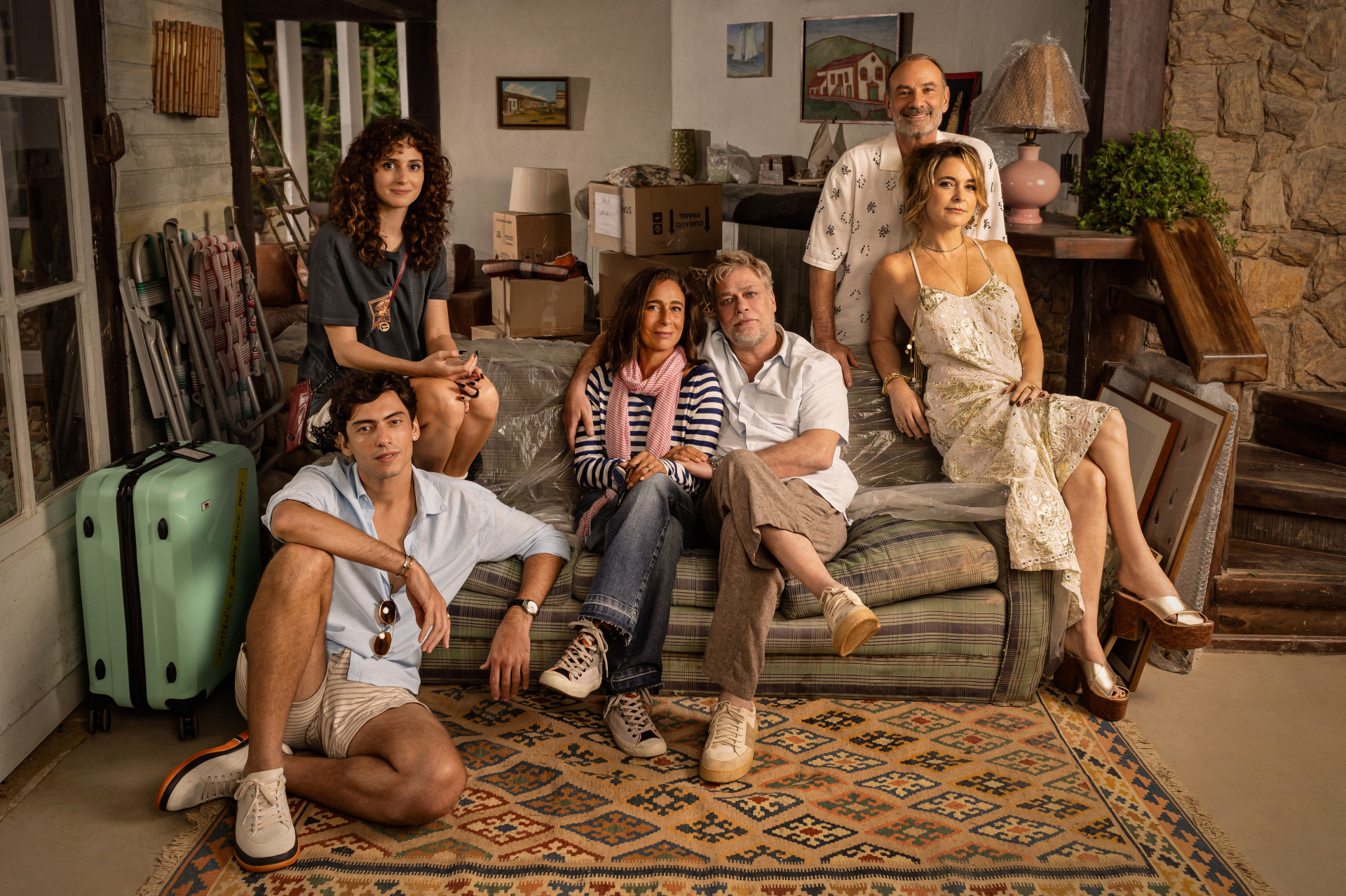 Carol Duarte, Jaffar Bambirra, Andrea Beltrão, Fabio Assunção, Cláudia Abreu e Marco Ricca integram elenco de 'Enfim Sós', da Netflix - Julia Mataruna / Netflix