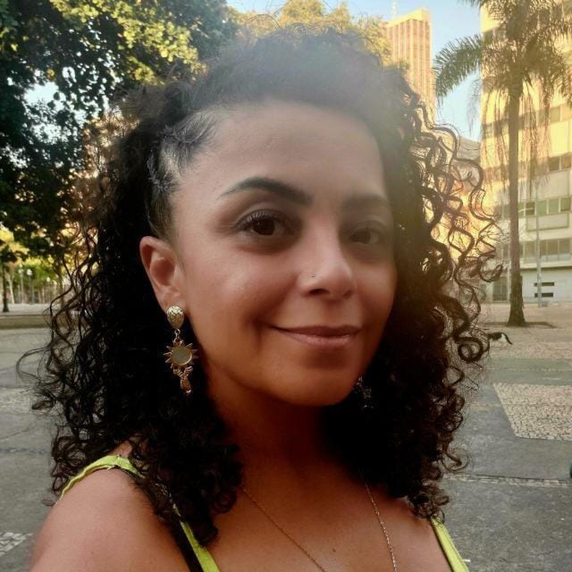 Regulamentar a doulagem: uma vitória da dignidade e do cuidado