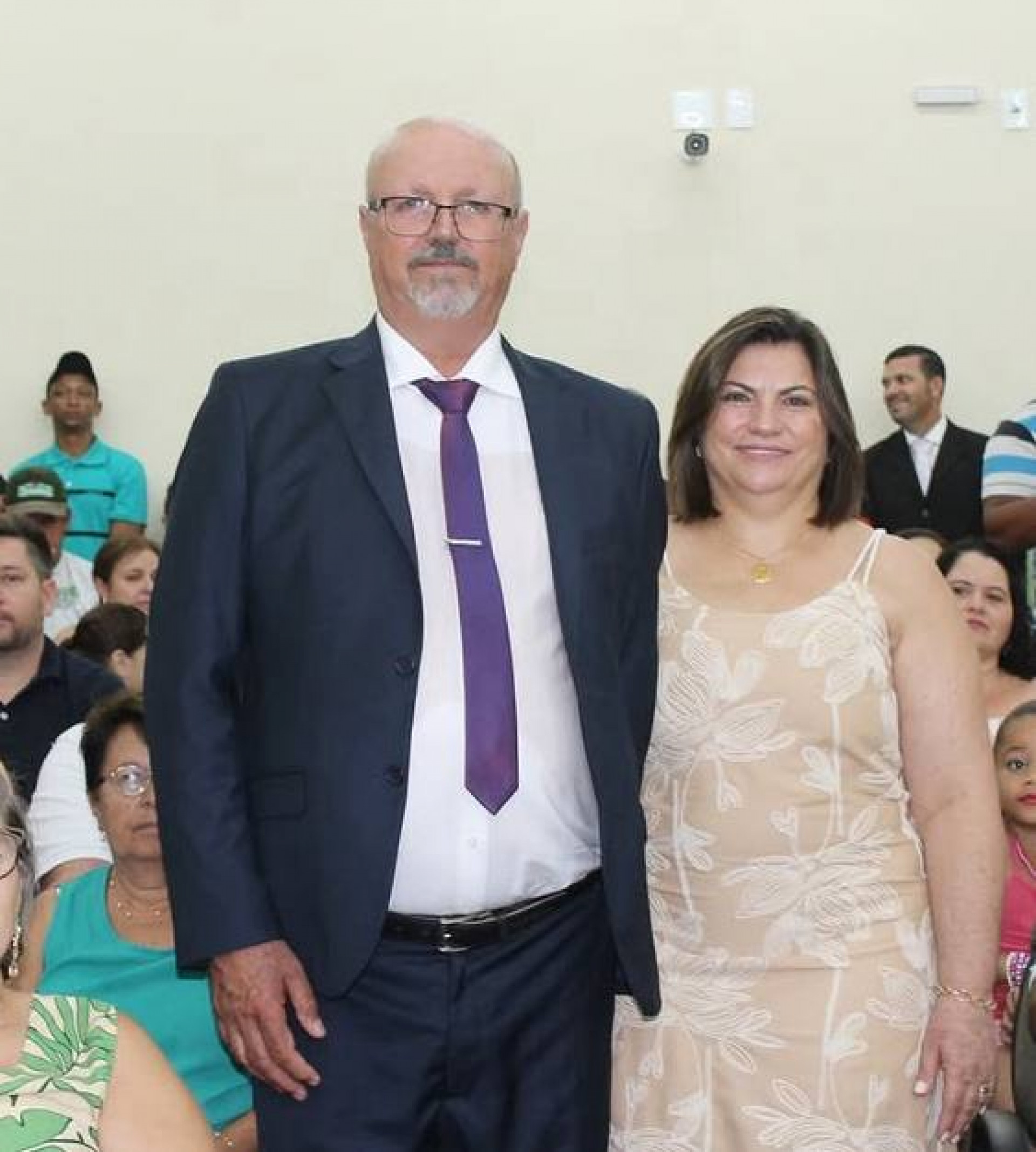 Prefeito de Vista Alegre do Alto, Nelson Antônio Rozani (Podemos), e a primeira-dama, Rosa de Fátima de Jesus Baldi Rozani - Reprodução/ redes sociais