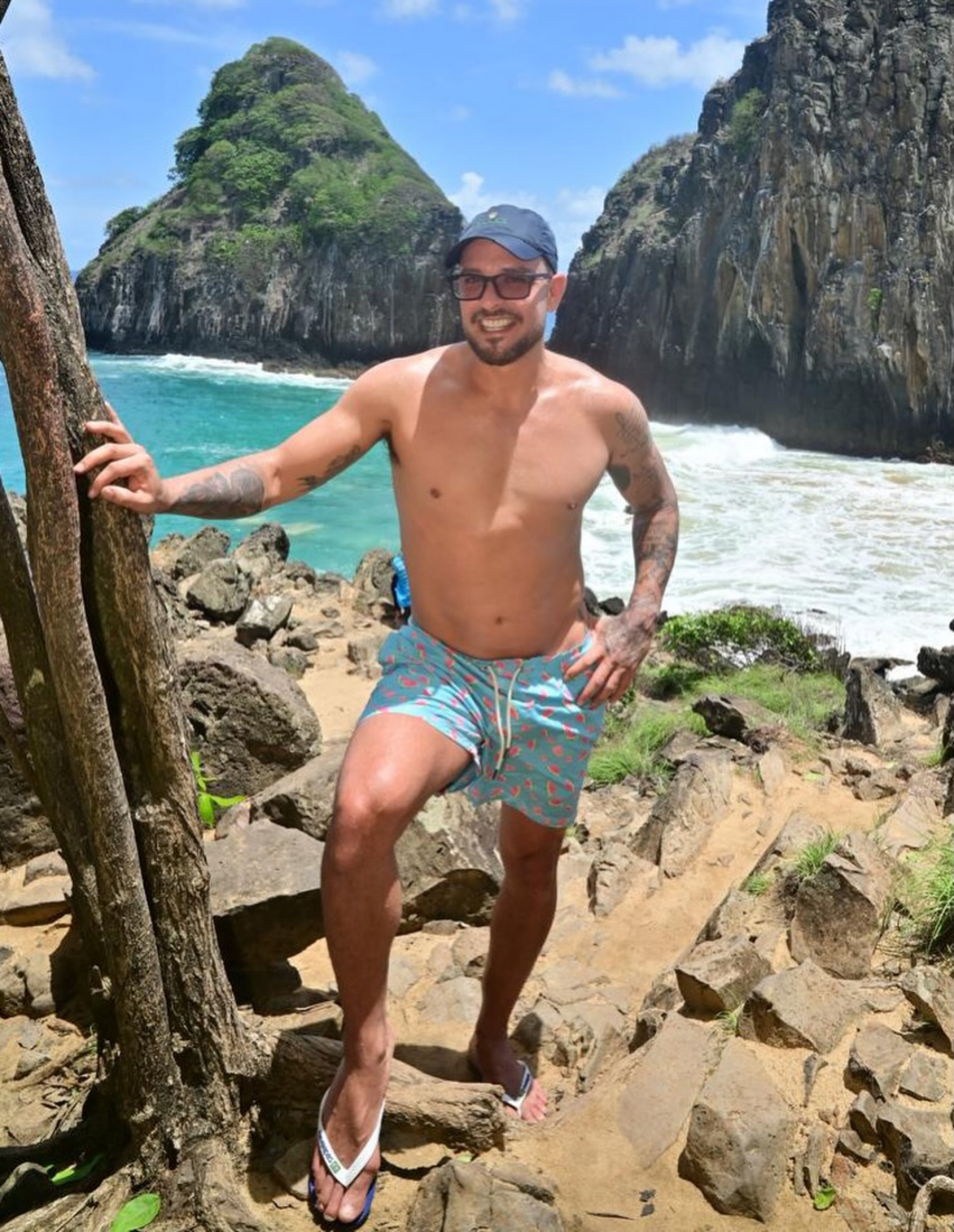 Diogo Nogueira recebe elogios ao curtir dia de praia em Fernando de Noronha - Reprodução / Instagram