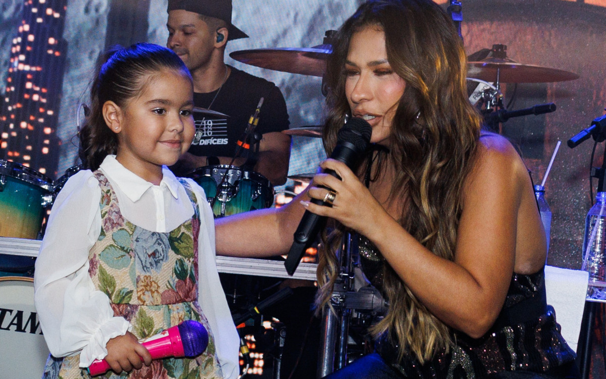 Simone Mendes lança 1º volume de DVD com músicas inéditas