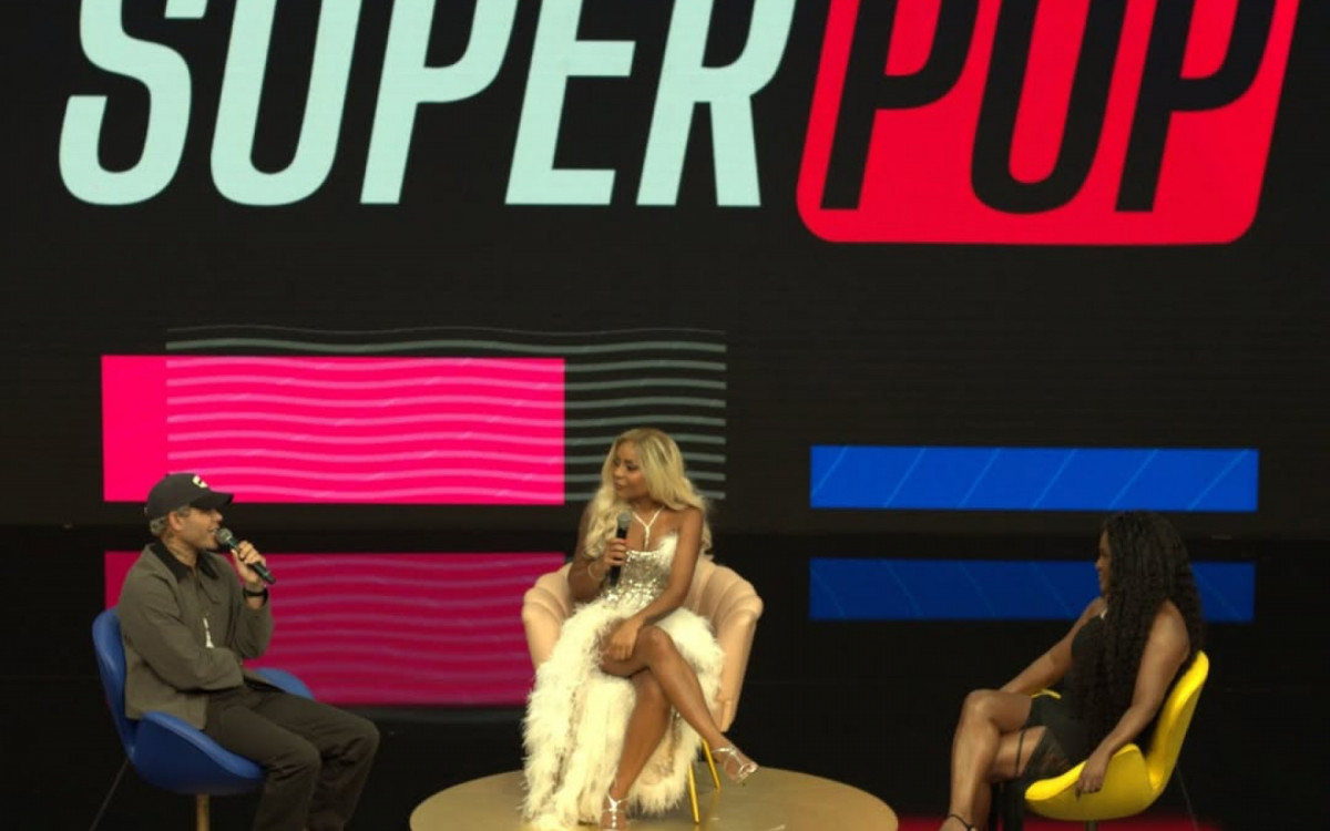 Cari&uacute;cha recebe Tierry e Karin Hils na estreia no 'SuperPop'