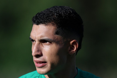 Em baixa, Serna pode ter oportunidade contra o Corinthians para dar voltar por cima no Fluminense