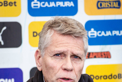 Depois de quase um ano, Paulo Autuori deixa clube do Peru