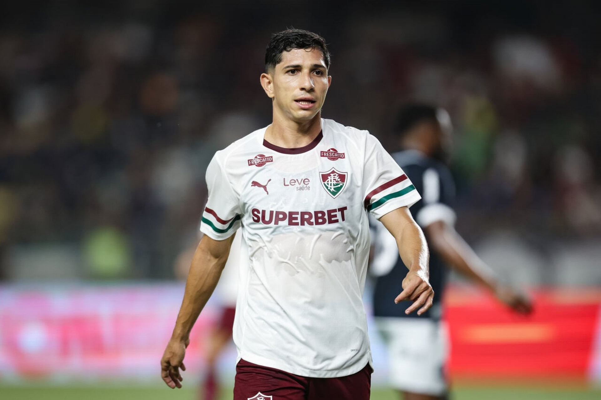 Preparador f&iacute;sico da Venezuela explica libera&ccedil;&atilde;o de Savarino para o Fluminense