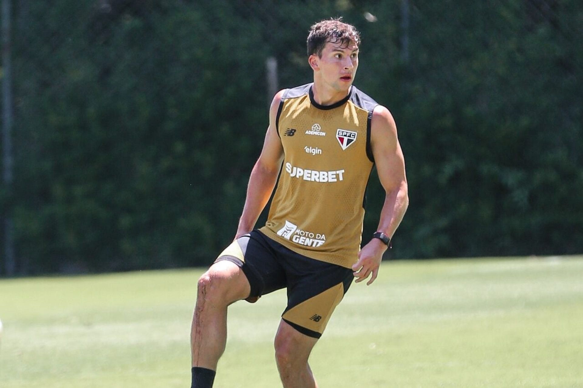 S&atilde;o Paulo pode perder dupla para duelo contra o Internacional