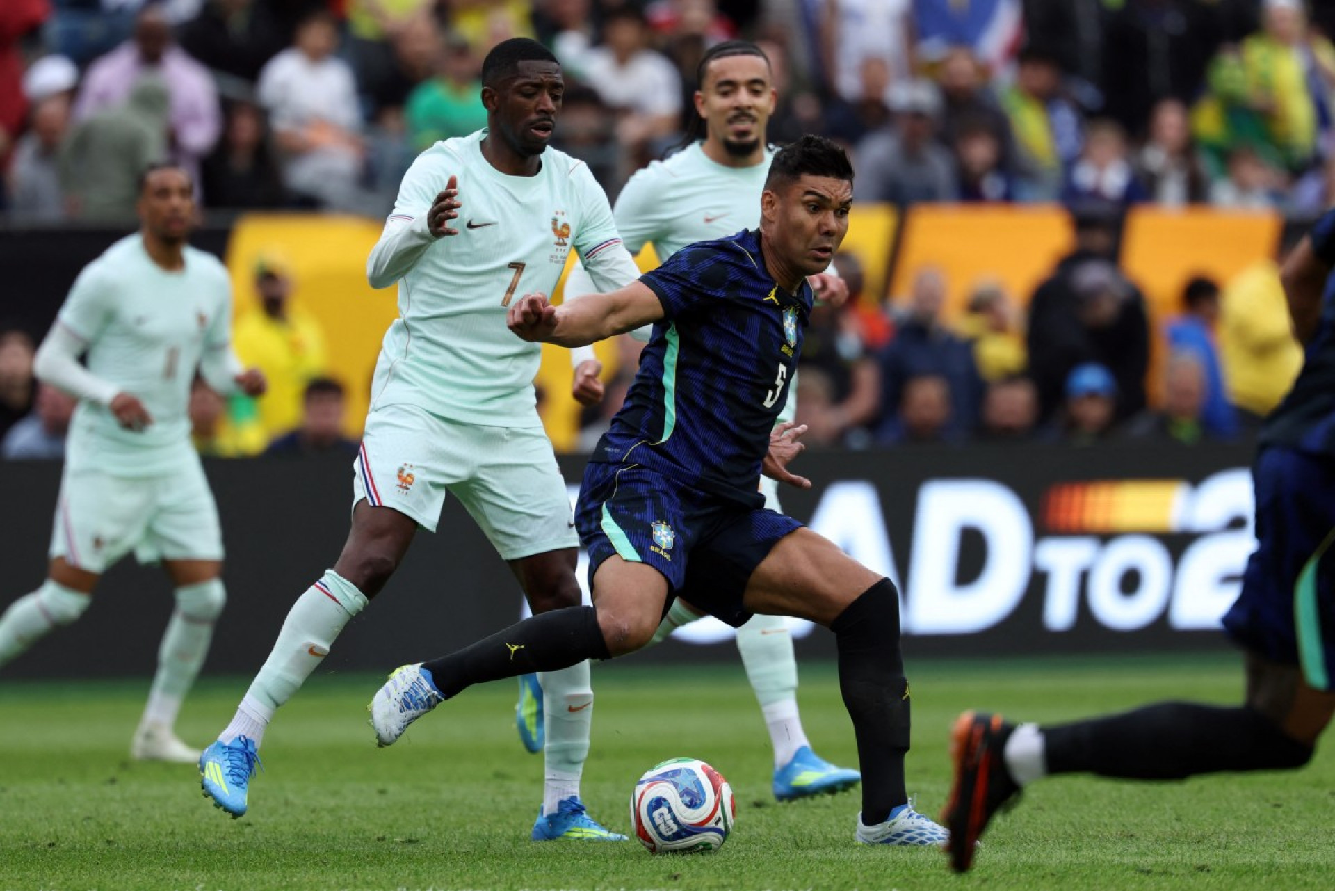 Brasil e França se enfrentaram em Boston - AFP