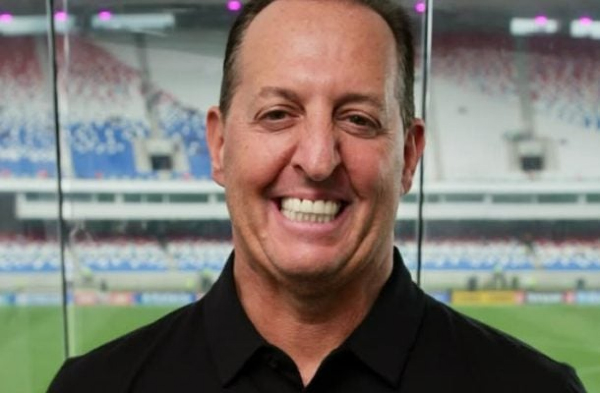 Emissora encerra v&iacute;nculo com Benjamin Back e reduz espa&ccedil;o esportivo na programa&ccedil;&atilde;o